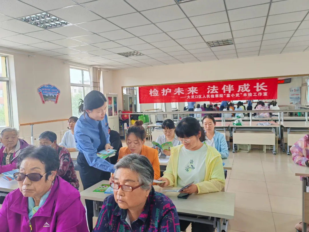 640 (1).webp.png 640 (1).webp.png