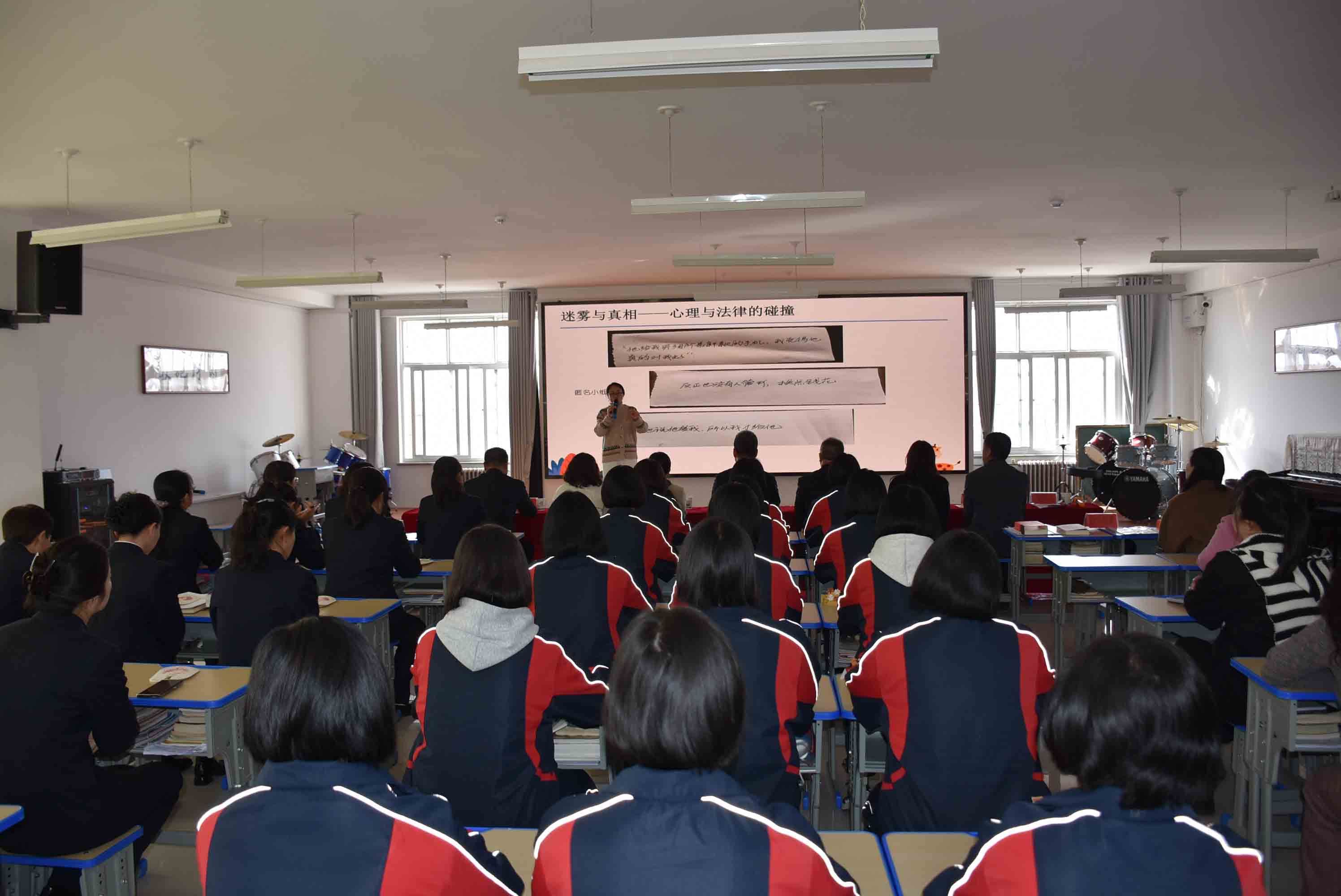 DSC_0585.jpg DSC_0585.jpg