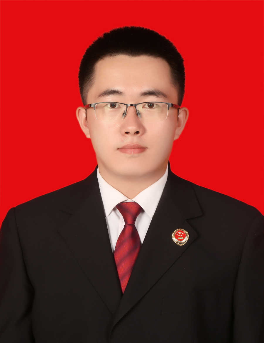 朱艳强(红底).jpg 朱艳强(红底).jpg