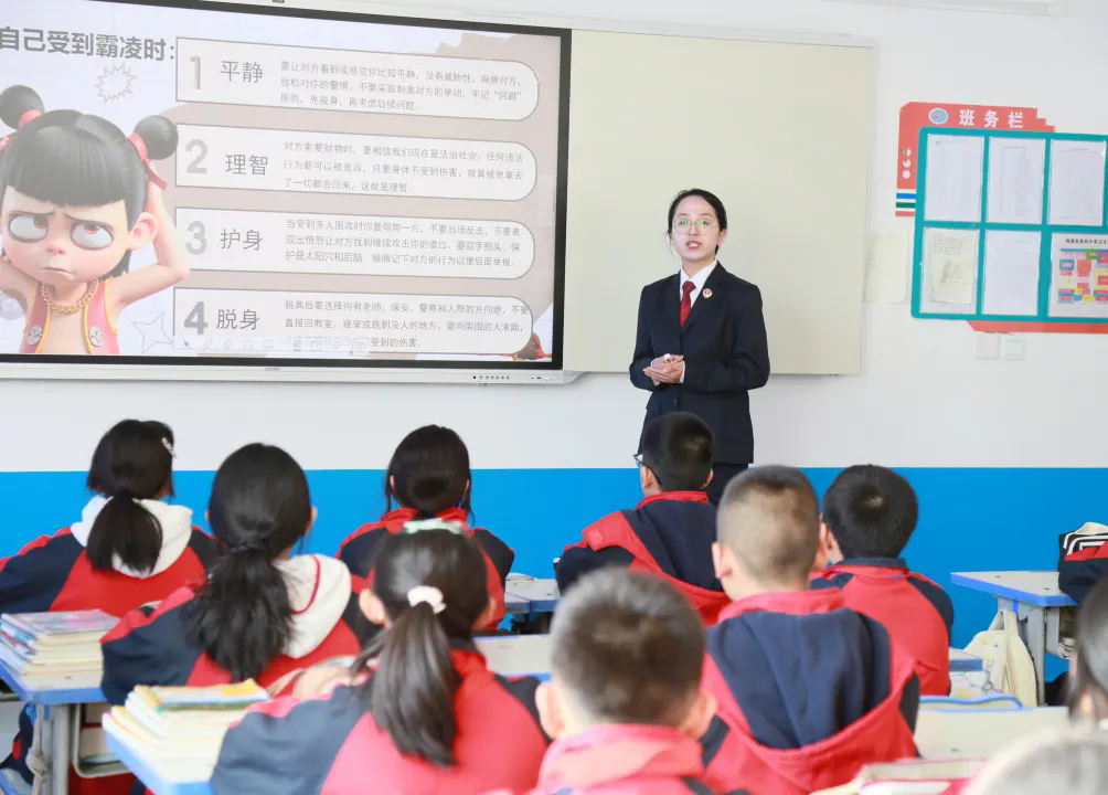 1.webp.png 1.webp.png