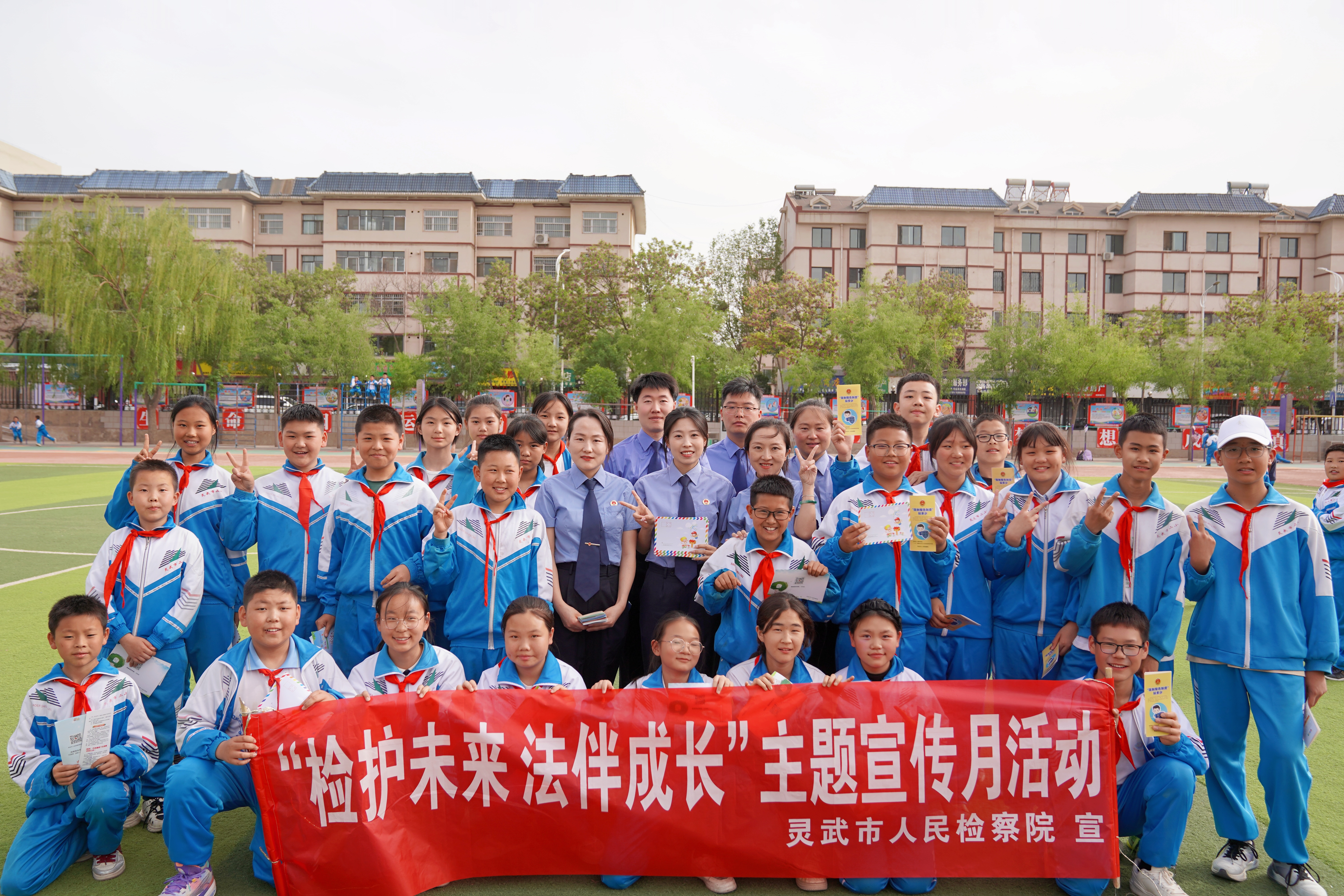 1dfcc995ce5e3d617ccb020fa9954a4.jpg 1dfcc995ce5e3d617ccb020fa9954a4.jpg