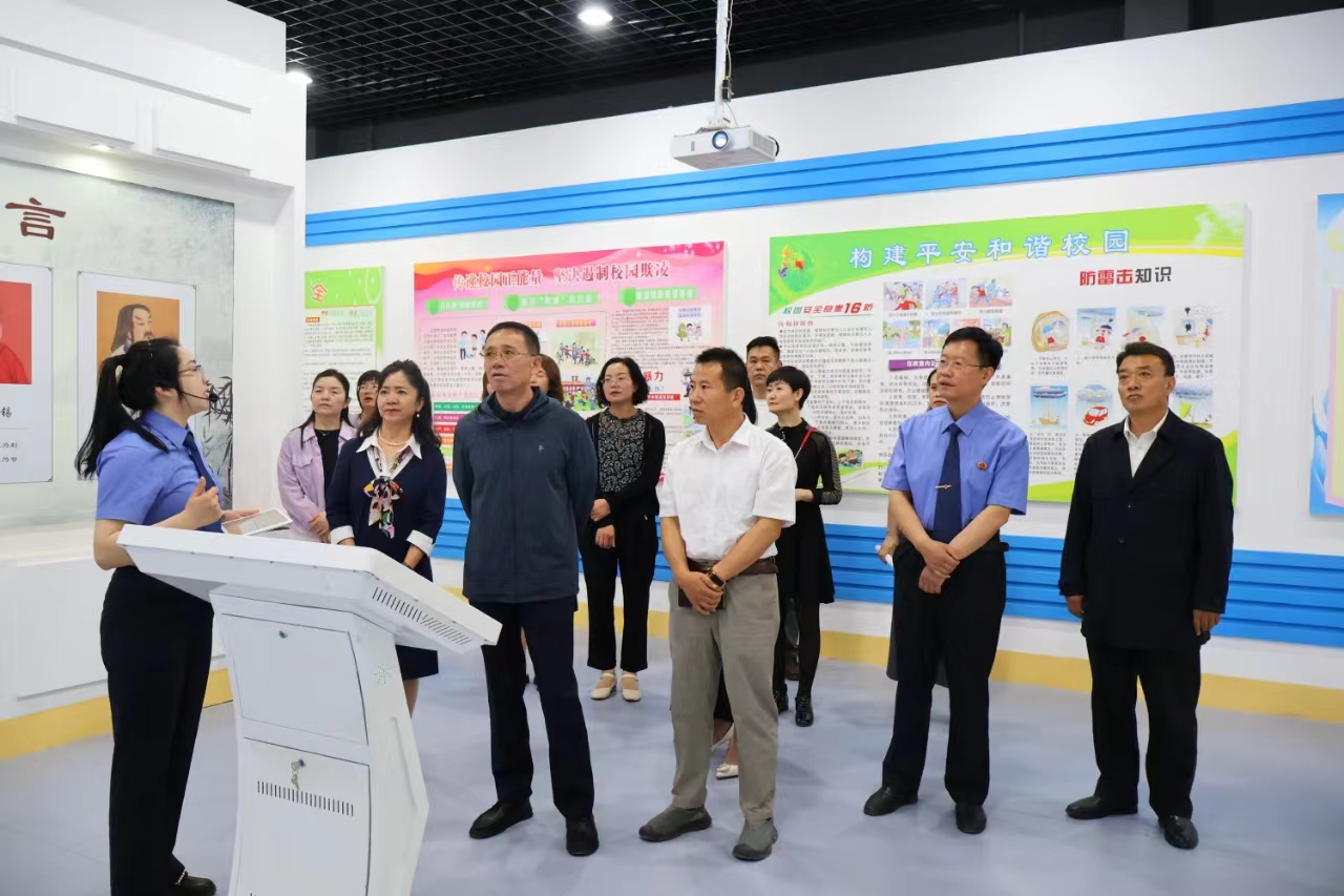 照片1.5.jpg 照片1.5.jpg